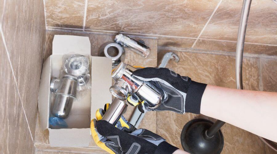 Professional gutter cleaning in Hoffman, NC